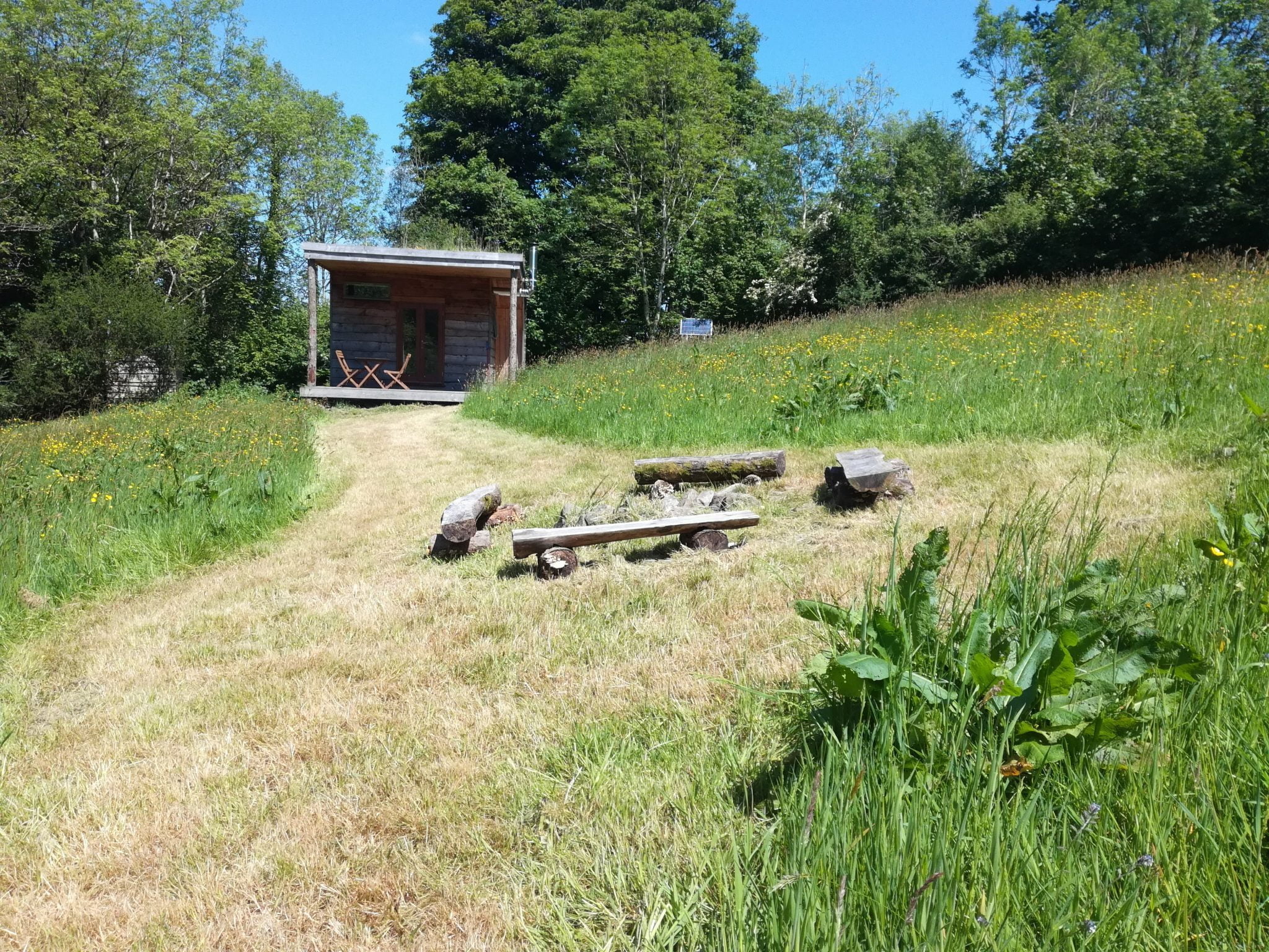 Hafan cabin with firepit